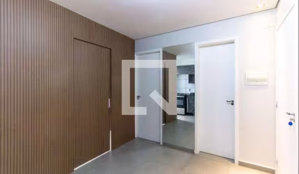 Apartamento à Venda - Bom Retiro, 2 Quartos,  50 m2