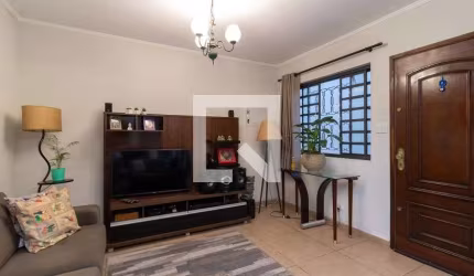 Casa à Venda - Água Fria, 2 Quartos,  90 m2