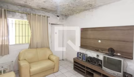 Casa à Venda - Jardim Teresa, 2 Quartos,  100 m2