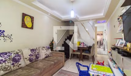 Casa à Venda - Vila Jacuí, 2 Quartos,  67 m2