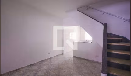 Casa à Venda - Vila das Mercês, 2 Quartos,  120 m2