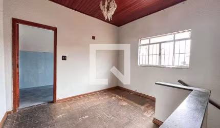 Casa à Venda - Água Branca, 2 Quartos,  61 m2