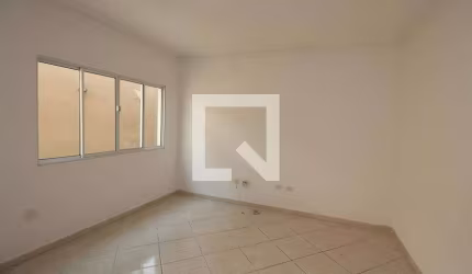Casa à Venda - Vila Esperança, 2 Quartos,  70 m2