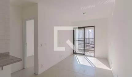 Apartamento à Venda - Liberdade, 1 Quarto,  40 m2