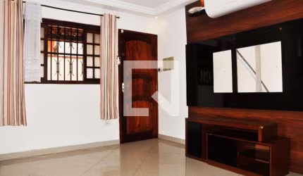 Casa à Venda - Piqueri, 2 Quartos,  121 m2
