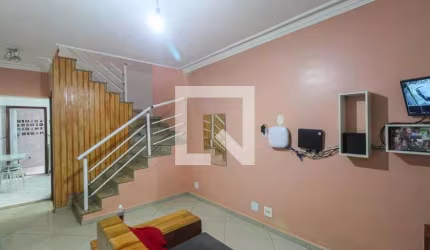 Casa à Venda - Vila Santa Clara, 2 Quartos,  87 m2