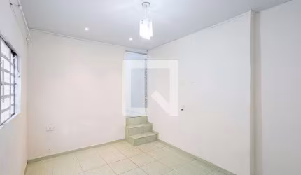 Casa à Venda - Vila Esperança, 2 Quartos,  113 m2