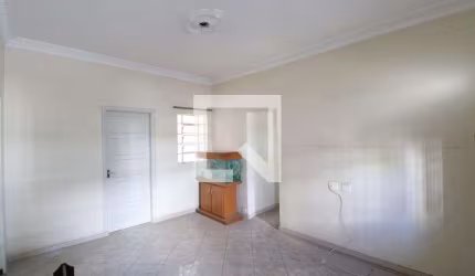 Casa à Venda - Água Branca, 3 Quartos,  85 m2