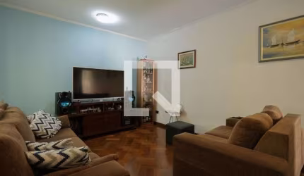 Casa à Venda - Vila Roque, 2 Quartos,  134 m2
