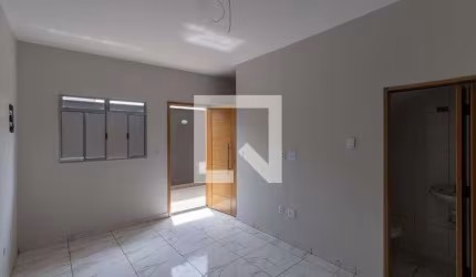 Casa à Venda - Itaquera, 2 Quartos,  66 m2