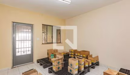 Casa à Venda - Bosque da Saúde, 2 Quartos,  120 m2