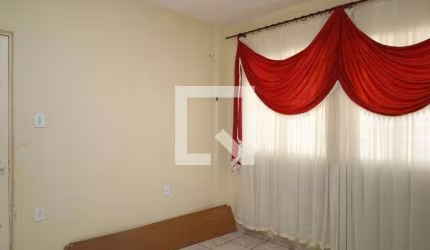 Casa à Venda - Vila Jacuí, 1 Quarto,  200 m2