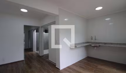 Casa à Venda - Vila Ema, 2 Quartos,  125 m2