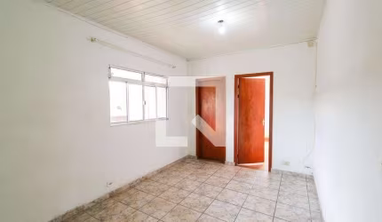 Casa à Venda - Vila Santista, 4 Quartos,  180 m2