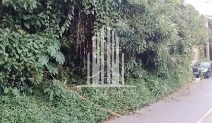 Terreno à venda em São Paulo-SP, no Núcleo do Engordador, com 700m² de área!