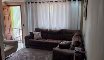 Casa a venda na Vila Esperança com 74m² 3 dormitórios 1 suíte 3 banheiros 1 vaga