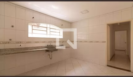 Casa à Venda - Ermelino Matarazzo, 2 Quartos,  90 m2