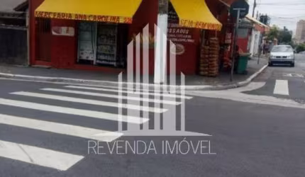 Oportunidade Única: Ponto Comercial à Venda em São Paulo-SP, Bairro Água Funda, 200m², 1 Sala e 2 Banheiros