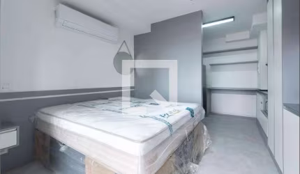 Apartamento à Venda - Bosque da Saúde, 1 Quarto,  28 m2