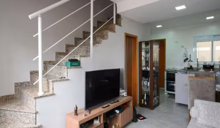 Casa em Condomínio em Vila Brasílio Machado