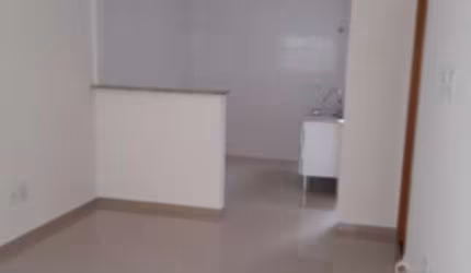 Casa em Condomínio na Vila Ré