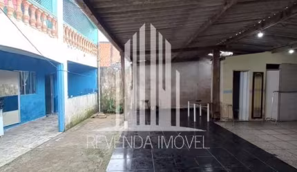 Imperdível: Casa à venda em São Paulo-SP, Jardim Arantes, 3 quartos, 3 banheiros, 4 vagas, 222m². Confira!