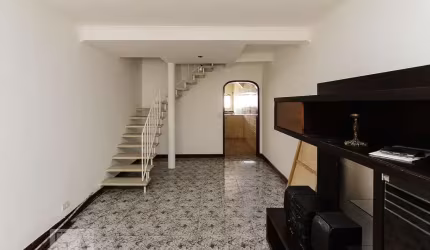 Casa à Venda - Penha de França, 2 Quartos,  200 m2
