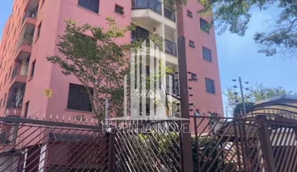 Imperdível: Apartamento à venda em São Paulo - SP, bairro Saúde, com 2 quartos, sala, banheiro e vaga de garagem!