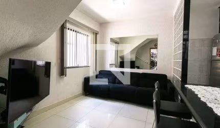 Casa à Venda - Penha de França, 2 Quartos,  68 m2