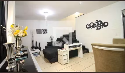 Casa à Venda - Vila Ema, 2 Quartos,  110 m2