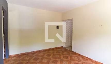 Casa à Venda - Vila Jacuí, 2 Quartos,  165 m2
