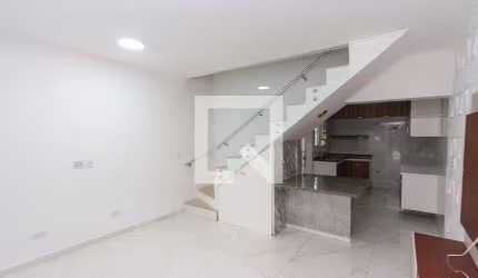 Casa à Venda - Vila Ema, 2 Quartos,  150 m2