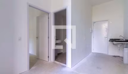 Apartamento à Venda - Chácara Santo Antonio, 1 Quarto,  31 m2