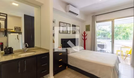 Apartamento à Venda - Vila Madalena, 1 Quarto,  24 m2