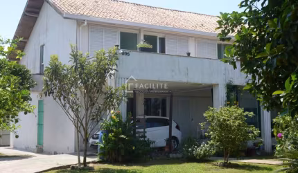 Casa para Venda em Matinhos, Ipacaraí, 8 dormitórios, 4 suítes, 5 banheiros, 12 vagas