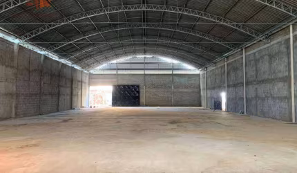 Galpão para alugar, 798 m² por R$ 14.300,00/mês - Serrinha - Fortaleza/CE