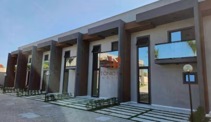 Casa com 3 dormitórios à venda, 100 m² por R$ 569.000,00 - Coaçu - Eusébio/CE