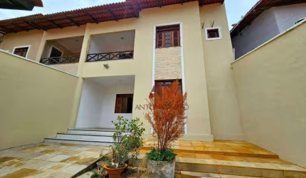 Casa à venda, 270 m² por R$ 630.000,00 - Mondubim - Fortaleza/CE
