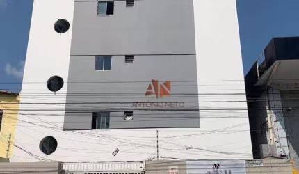 Apartamento com 2 dormitórios para alugar, 30 m² por R$ 1.166,17/mês - Amadeu Furtado - Fortaleza/CE