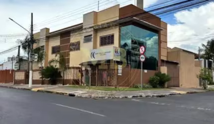 Predio comercial, centro médico em funcionamento com mais de 12 anos, confira