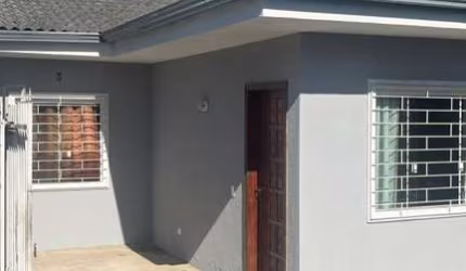 Casa para Venda em Curitiba, Uberaba, 2 dormitórios, 1 banheiro, 1 vaga