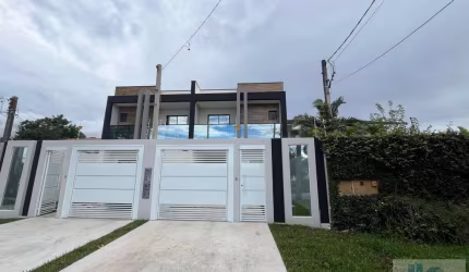 Sobrado para Venda em São José dos Pinhais, Centro, 3 dormitórios, 3 suítes, 4 banheiros, 2 vagas