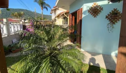 Casa para Venda em Florianópolis, Vargem Grande, 2 dormitórios, 3 suítes, 3 banheiros, 2 vagas