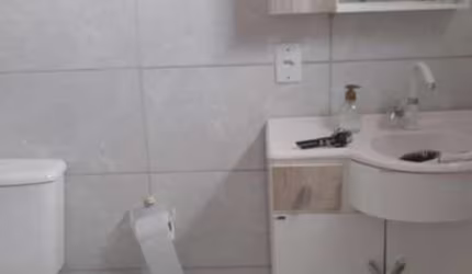 Casa para Venda em Florianópolis, São João do Rio Vermelho, 4 dormitórios, 1 suíte, 2 banheiros