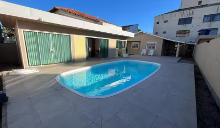Casa para Venda em Florianópolis, Canasvieiras, 2 dormitórios, 1 banheiro, 1 vaga