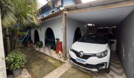 Casa para Venda em Florianópolis, São João do Rio Vermelho, 4 dormitórios, 3 suítes, 5 banheiros, 1 vaga