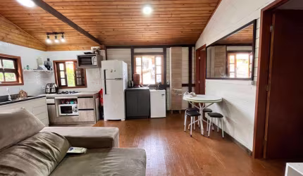 Casa para Venda em Florianópolis, Santinho, 2 dormitórios, 1 banheiro