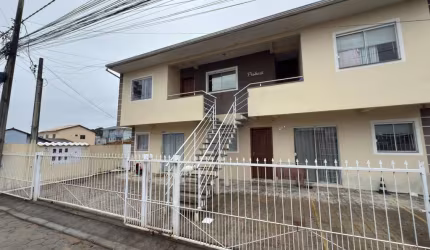 Apartamento para Locação em Florianópolis, Ingleses do Rio Vermelho, 1 dormitório, 1 banheiro, 1 vaga