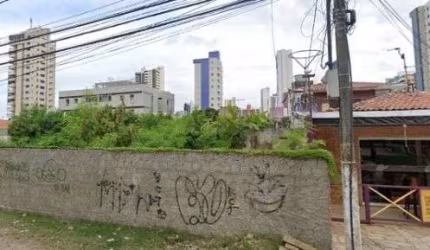 Terreno a venda com 720 m² por R$ 5.298.000,00