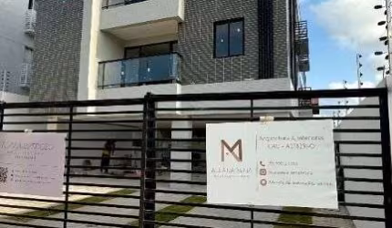 Cobertura com 2 dormitórios à venda, 66 m² por R$ 549.000 - Aeroclube - João Pessoa/PB